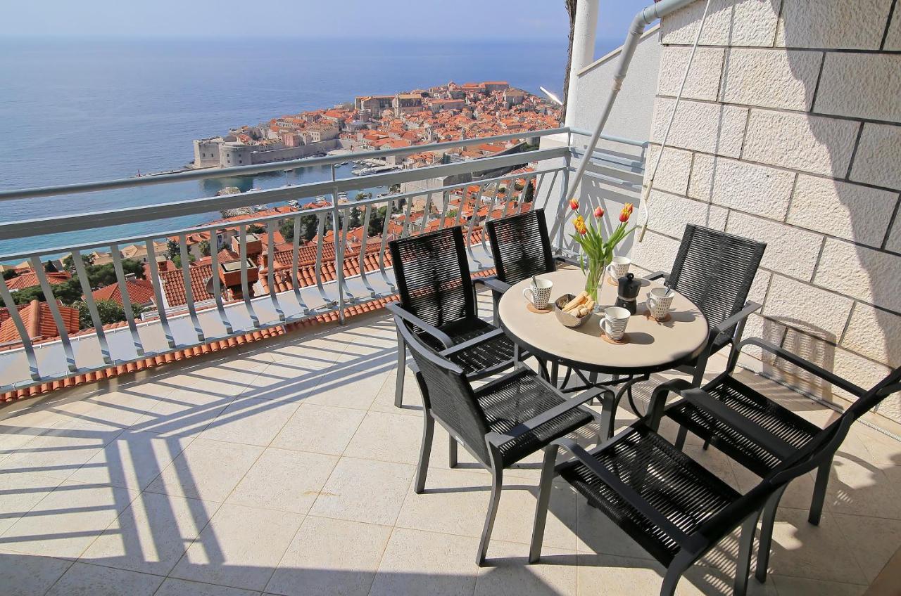 Spacious 2 Bedroom Apt Luxeview- Oldtownview, 10Min To Town Dubrovnik Kültér fotó
